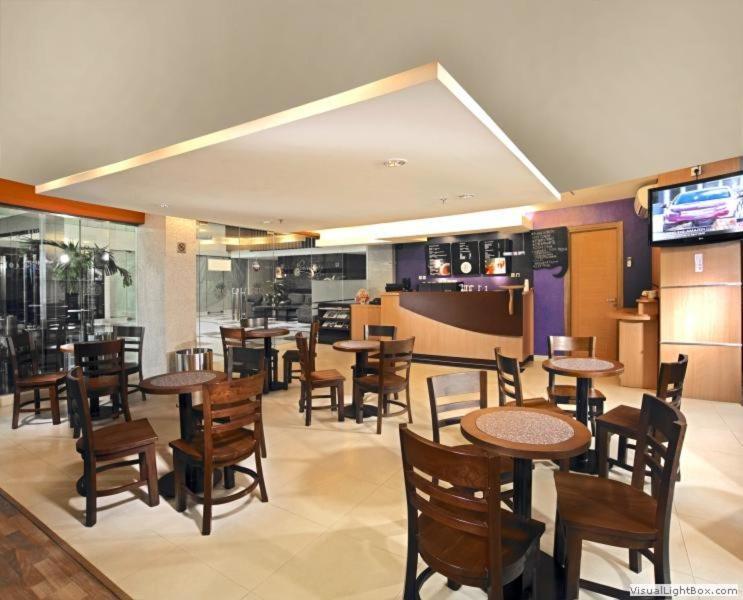 Shankee Sudirman Jakarta Exteriör bild