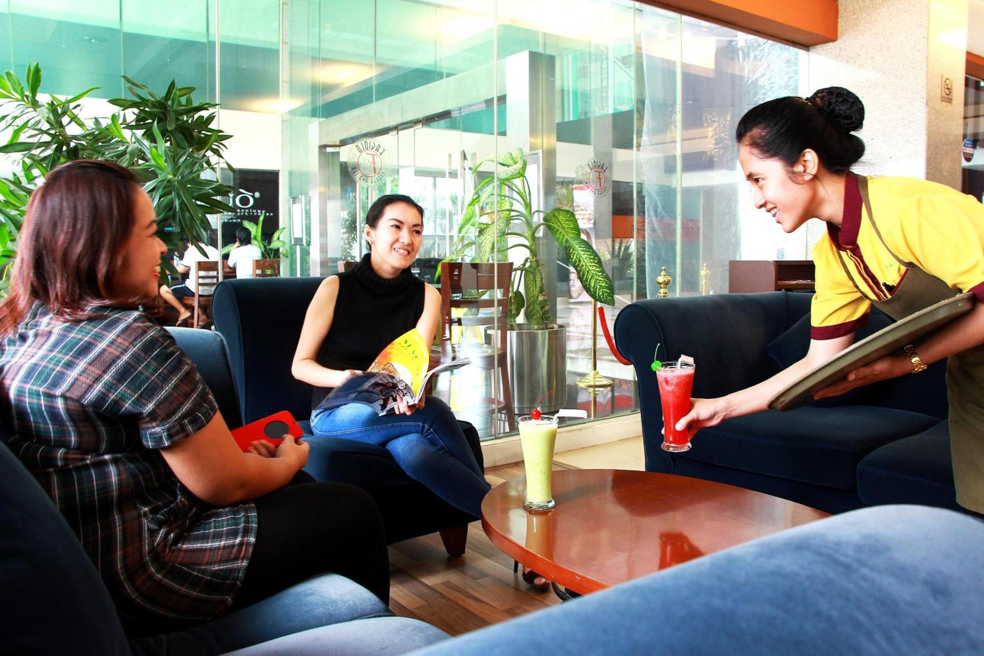 Shankee Sudirman Jakarta Exteriör bild